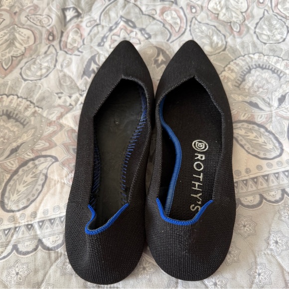 Rothy’s Size 8.5 - Picture 3 of 4